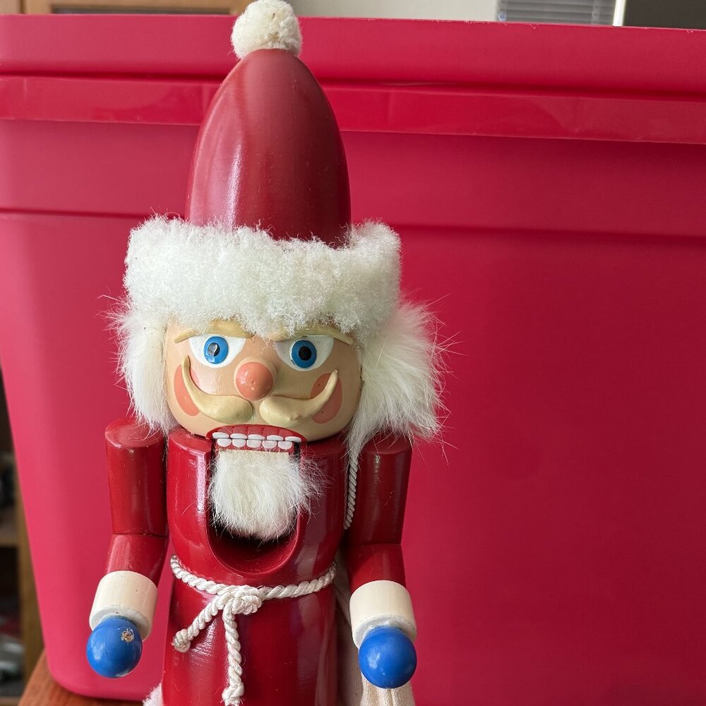 Vintage Wooden Santa Claus Nutcracker Carrying Bag